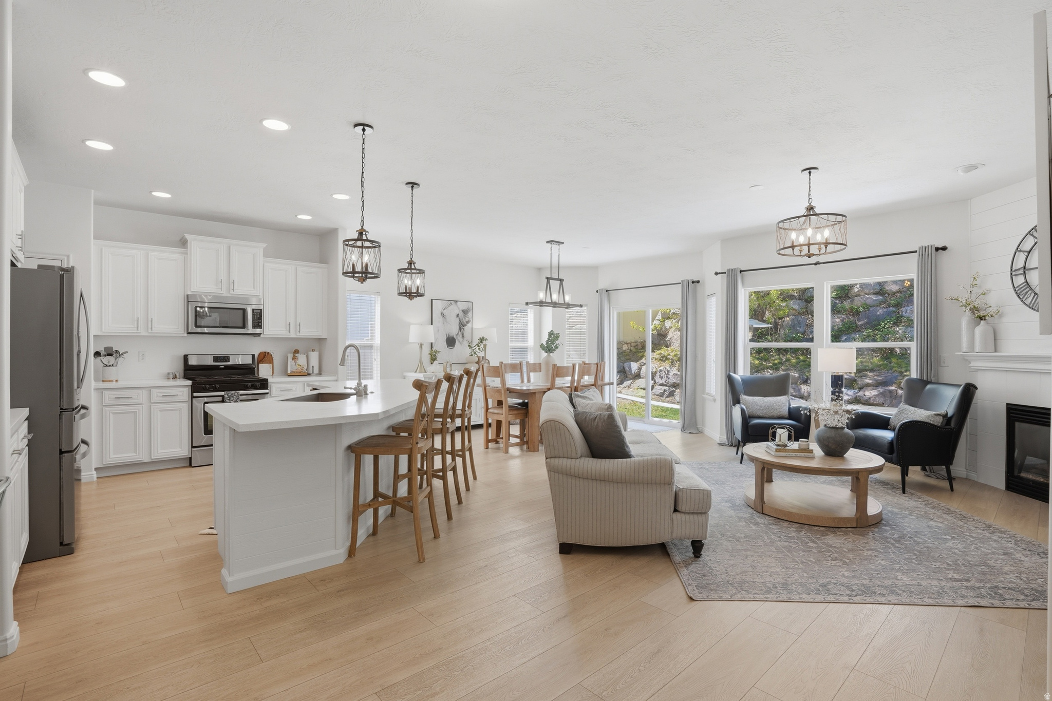 HIGHLAND HILLS - Residential