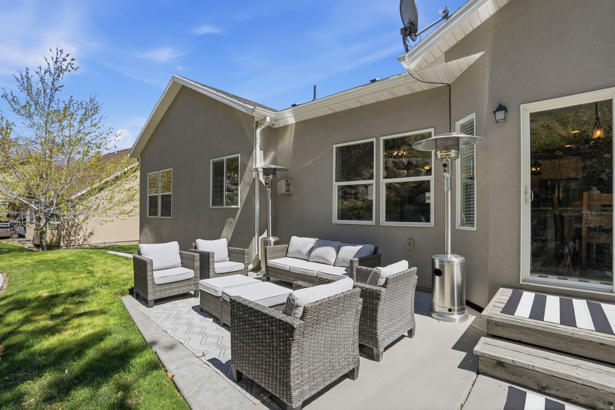 HIGHLAND HILLS - Residential