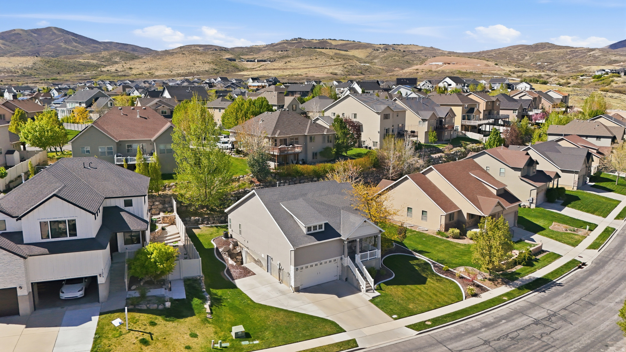 HIGHLAND HILLS - Residential