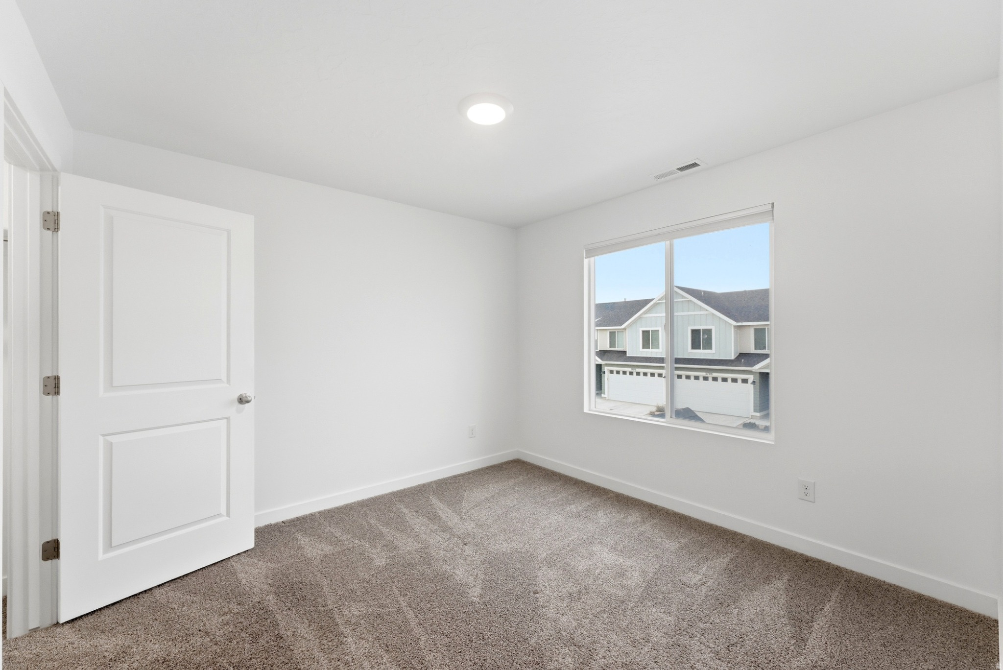 SPRING RANCH - Residential