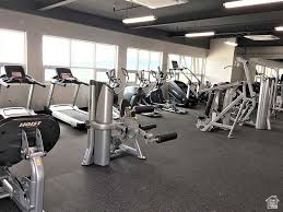 SEASONS ESTATES SUB - Residential