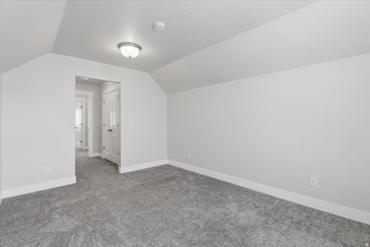 SEASONS ESTATES SUB - Residential