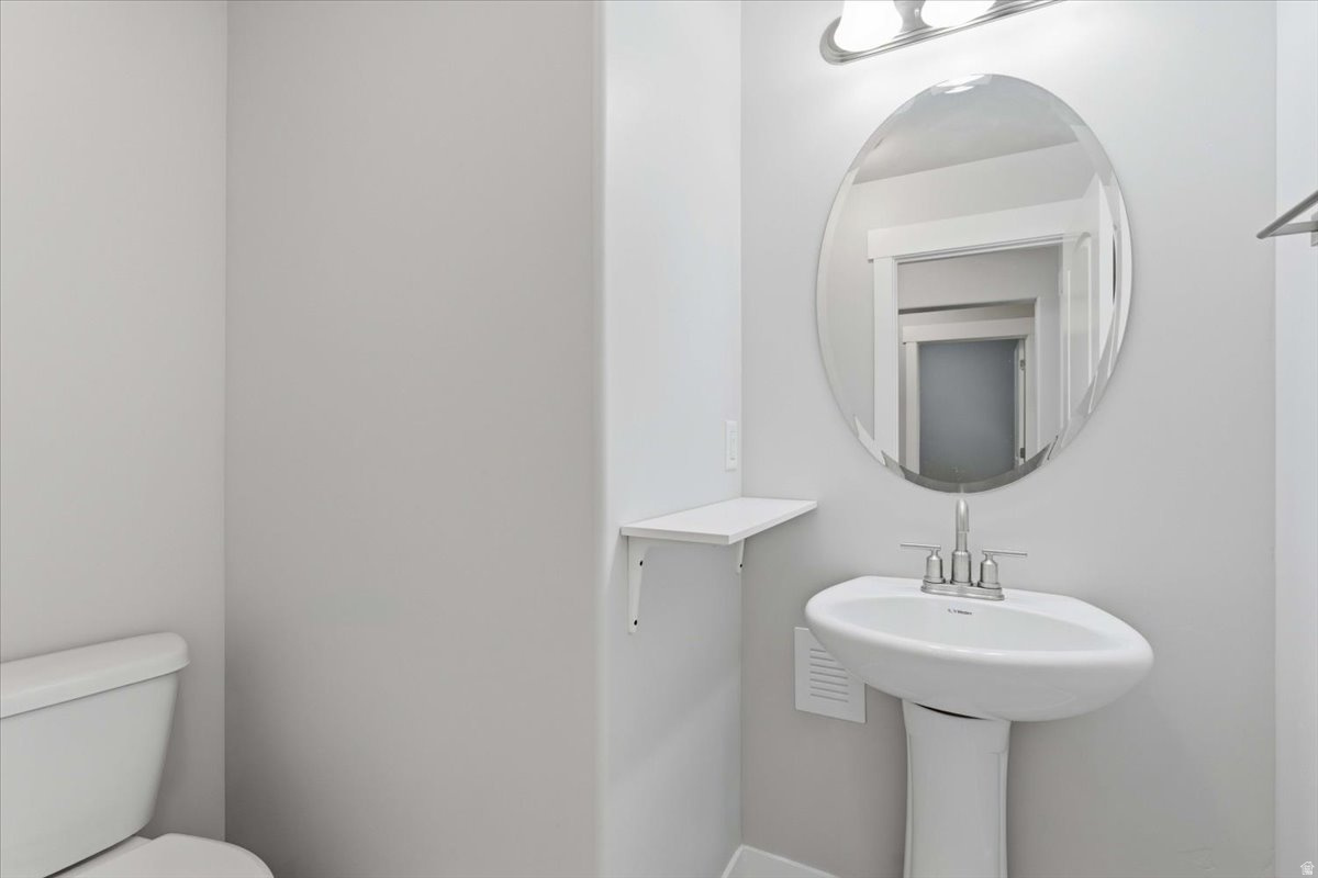 SEASONS ESTATES SUB - Residential