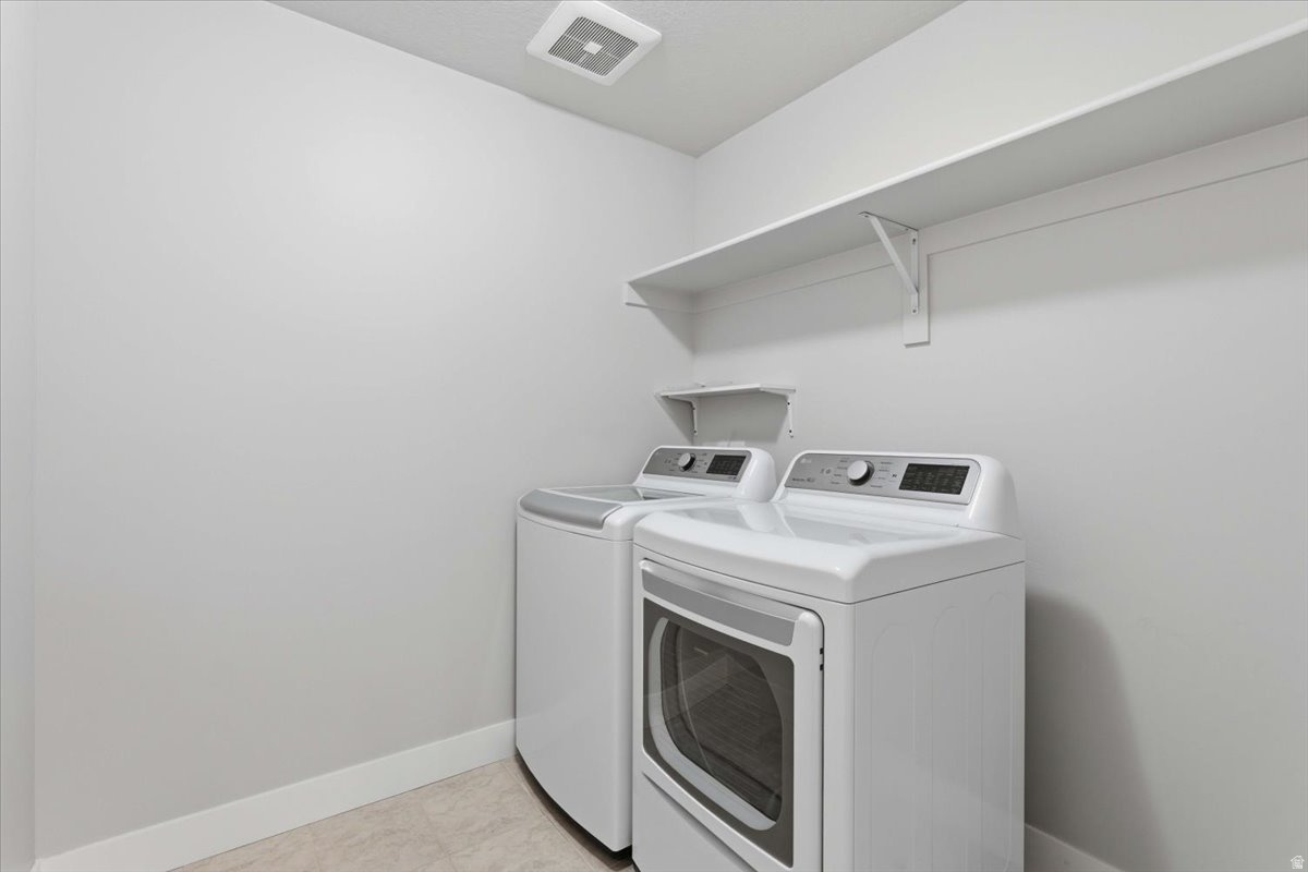 SEASONS ESTATES SUB - Residential