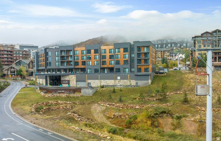 YOTELPAD PARK CITY - Residential