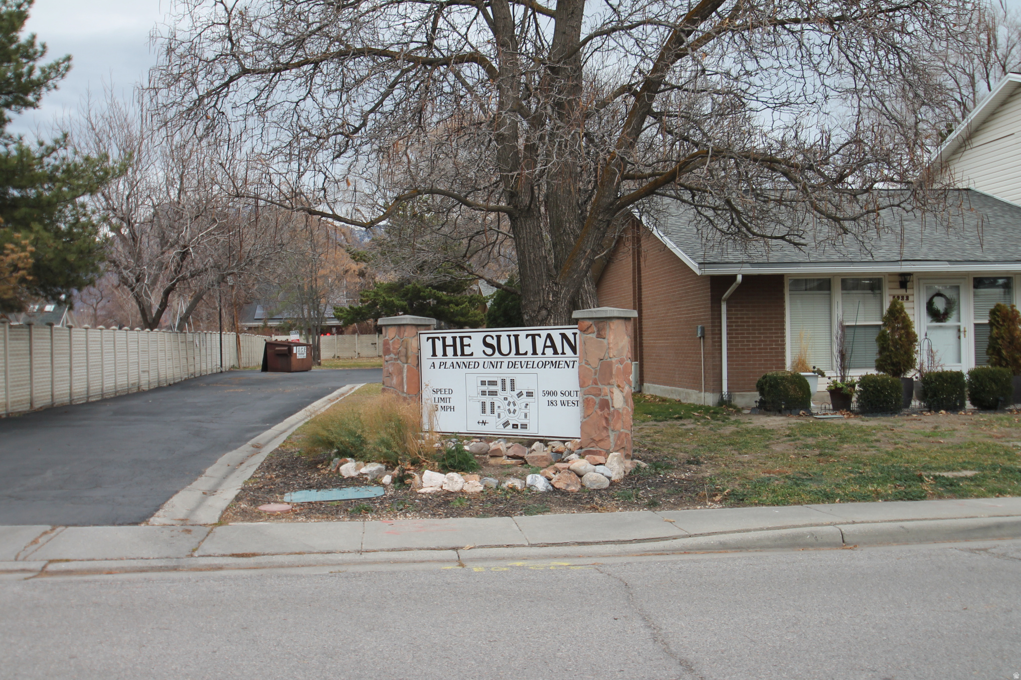THE SULTAN PUD - Residential