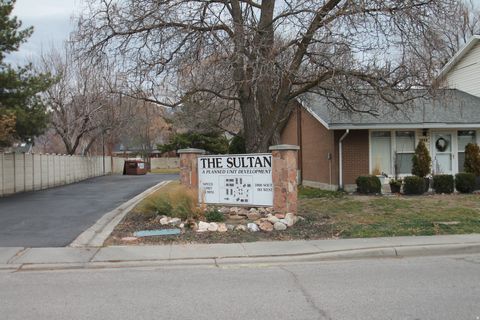 Tiny photo for 5949 S SULTAN CIR, Murray, UT 84107 (MLS # 2127859)