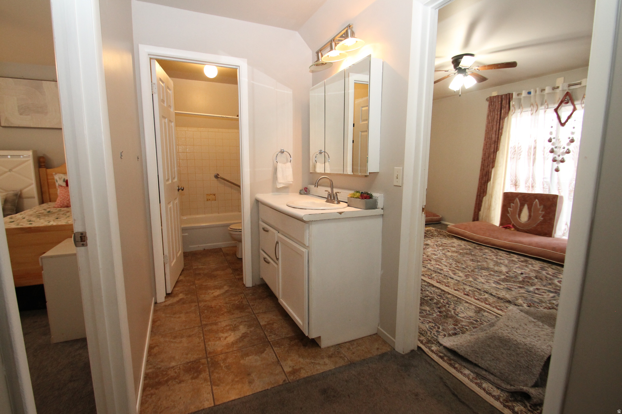 THE SULTAN PUD - Residential