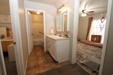 Tiny photo for 5949 S SULTAN CIR, Murray, UT 84107 (MLS # 2127859)