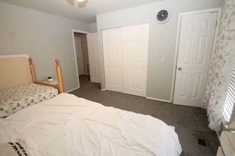 Tiny photo for 5949 S SULTAN CIR, Murray, UT 84107 (MLS # 2127859)