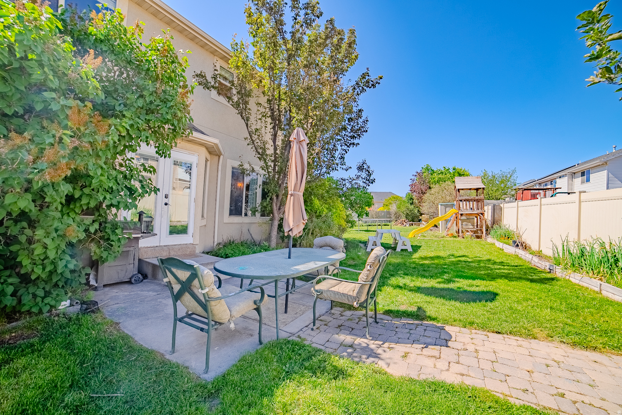 SUNRISE MEADOWS - Residential