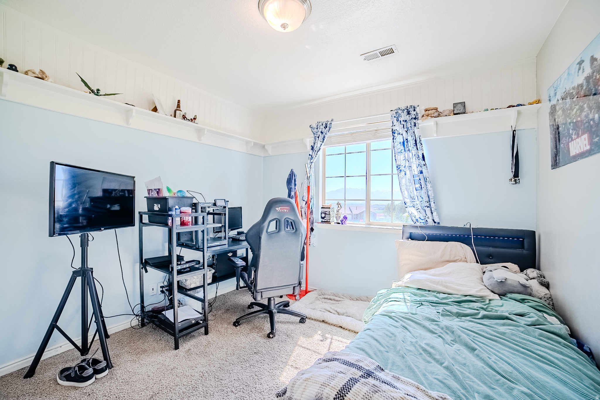SUNRISE MEADOWS - Residential