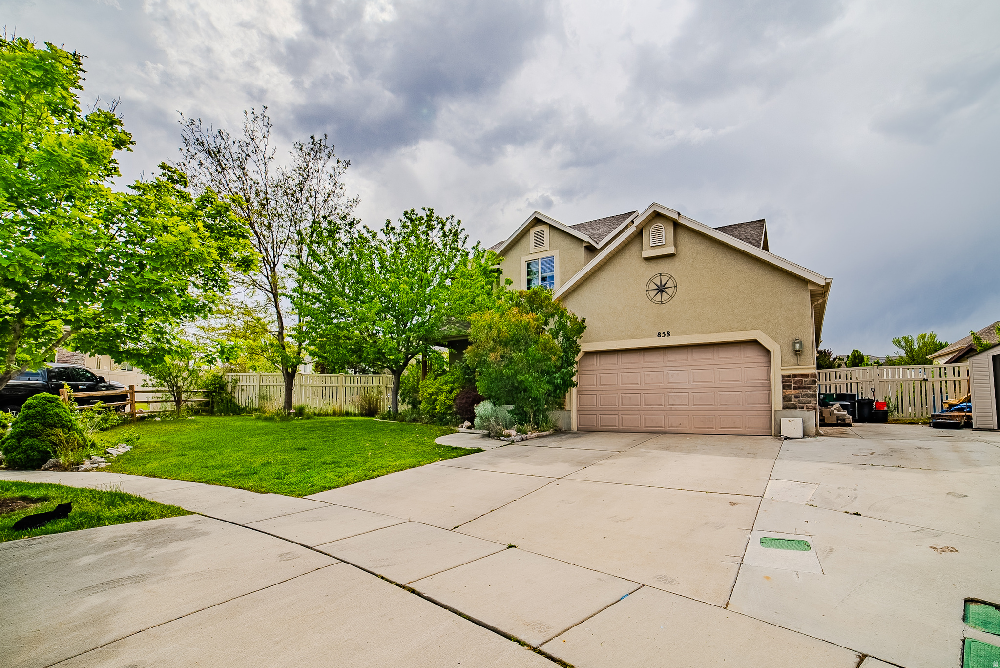 SUNRISE MEADOWS - Residential