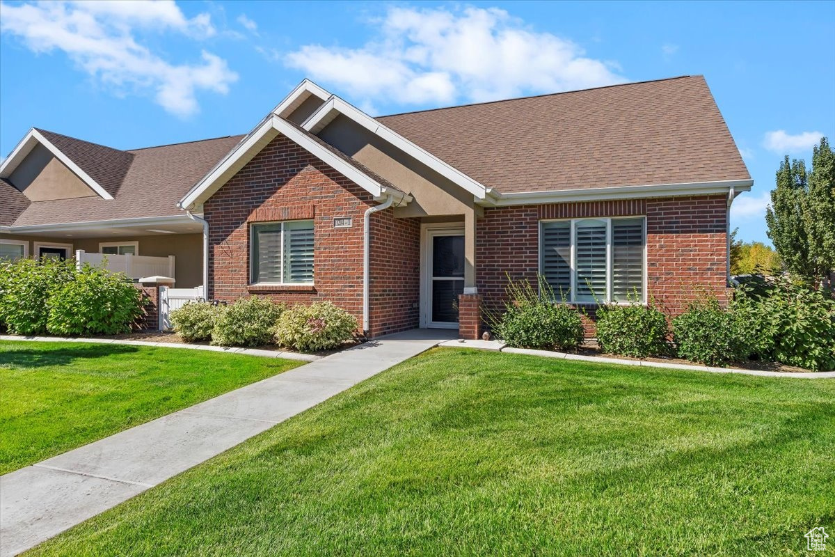 VILLAS AT PIONEER CROSSING - Residential