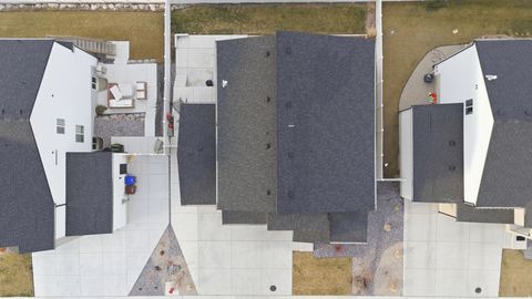 Tiny photo for 311 E UNCHARTERED LN S, Draper, UT 84020 (MLS # 2140317)