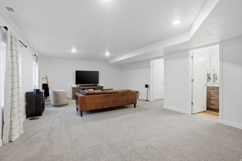 Tiny photo for 311 E UNCHARTERED LN S, Draper, UT 84020 (MLS # 2140317)