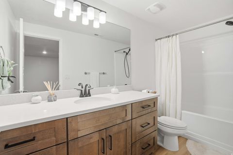 Tiny photo for 311 E UNCHARTERED LN S, Draper, UT 84020 (MLS # 2140317)