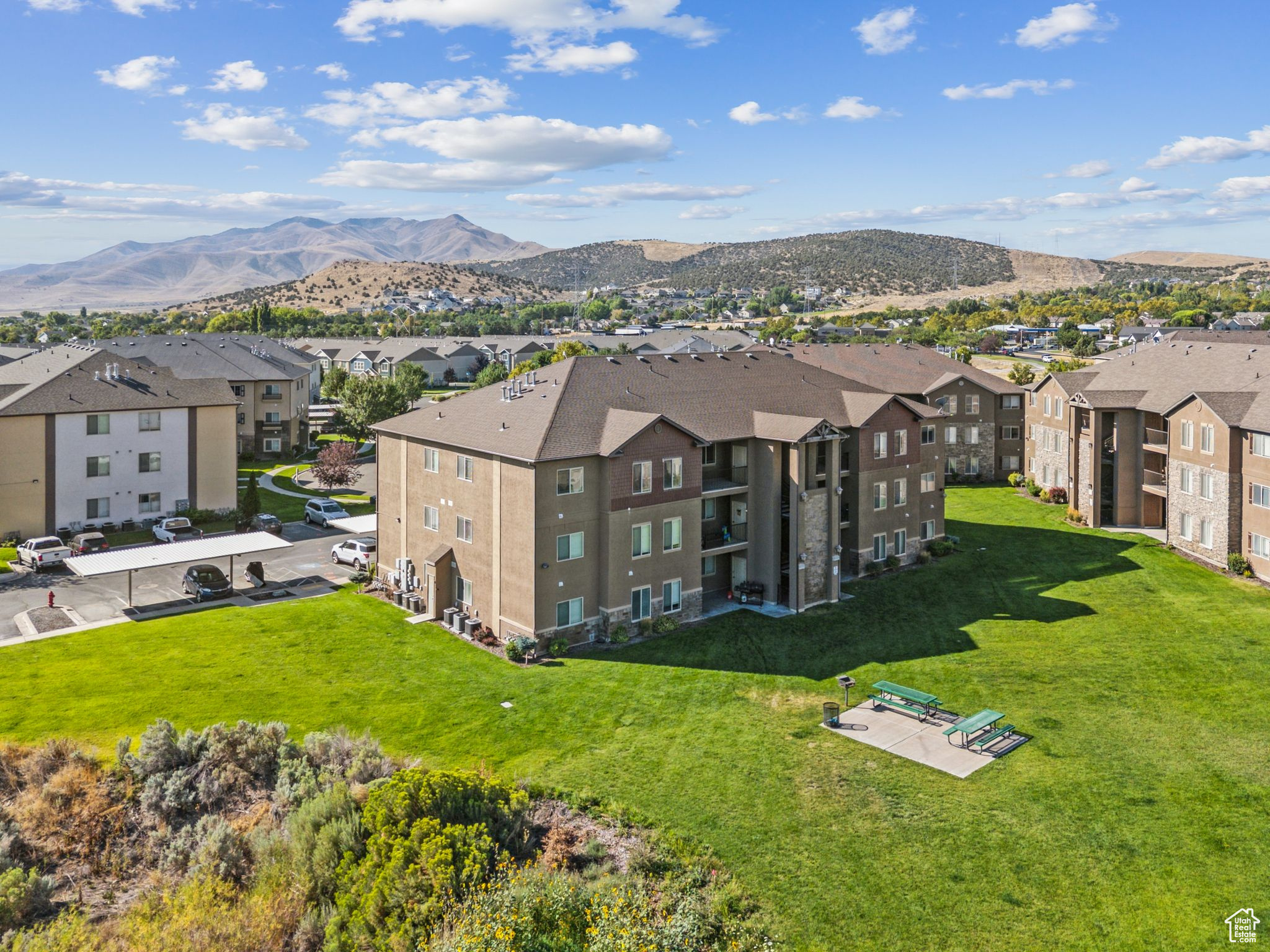 ROCK CREEK - Residential