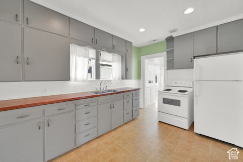 Tiny photo for 145 S DAWSON ST, Layton, UT 84041 (MLS # 2190065)