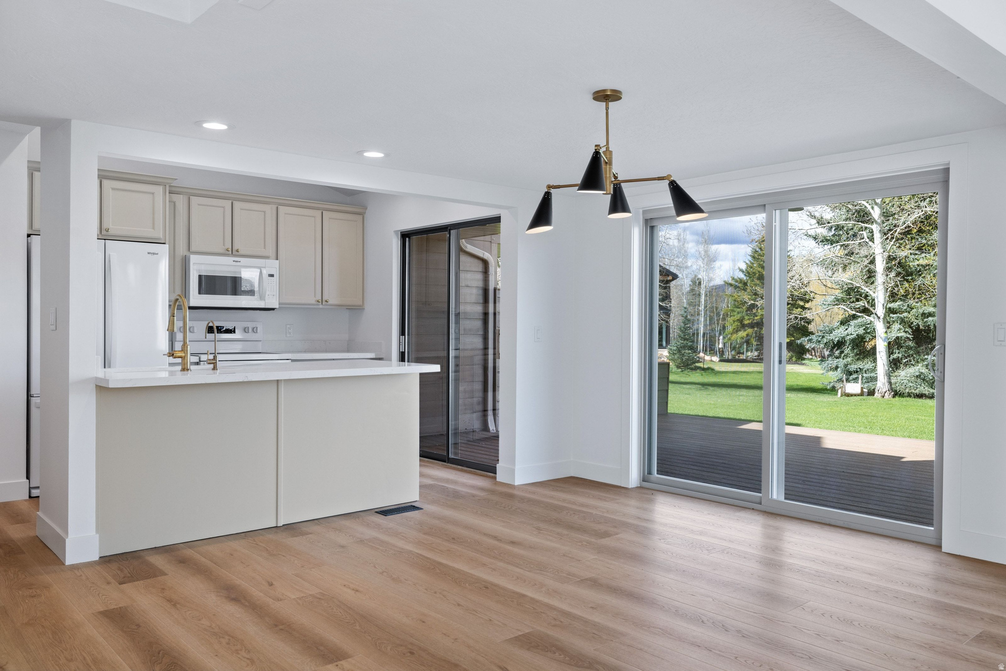 WILLOW BEND EAST - Residential