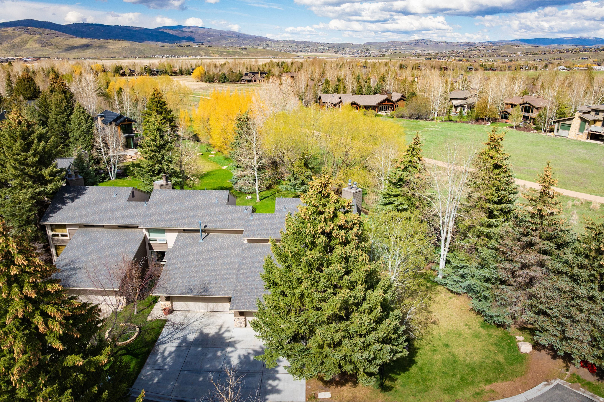 WILLOW BEND EAST - Residential