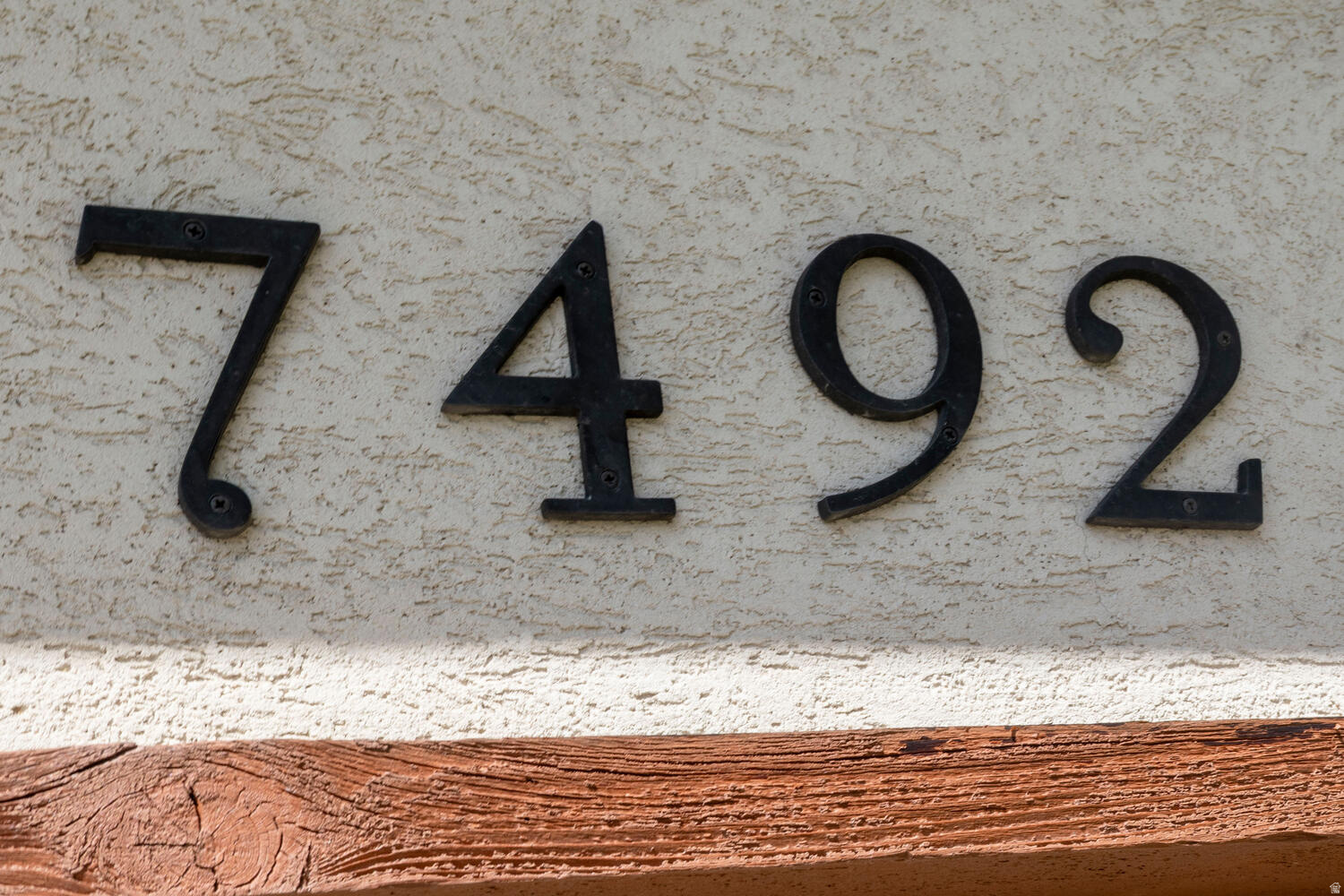 HILLCREST ESTATES - Residential Income