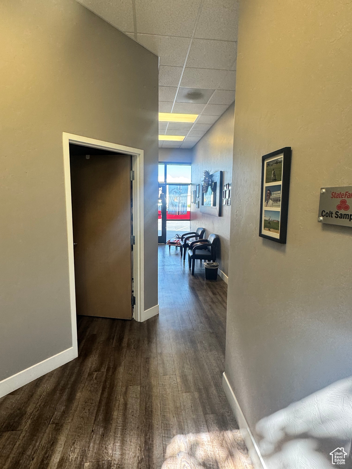 POND TOWN PLAZA - Commercial Lease