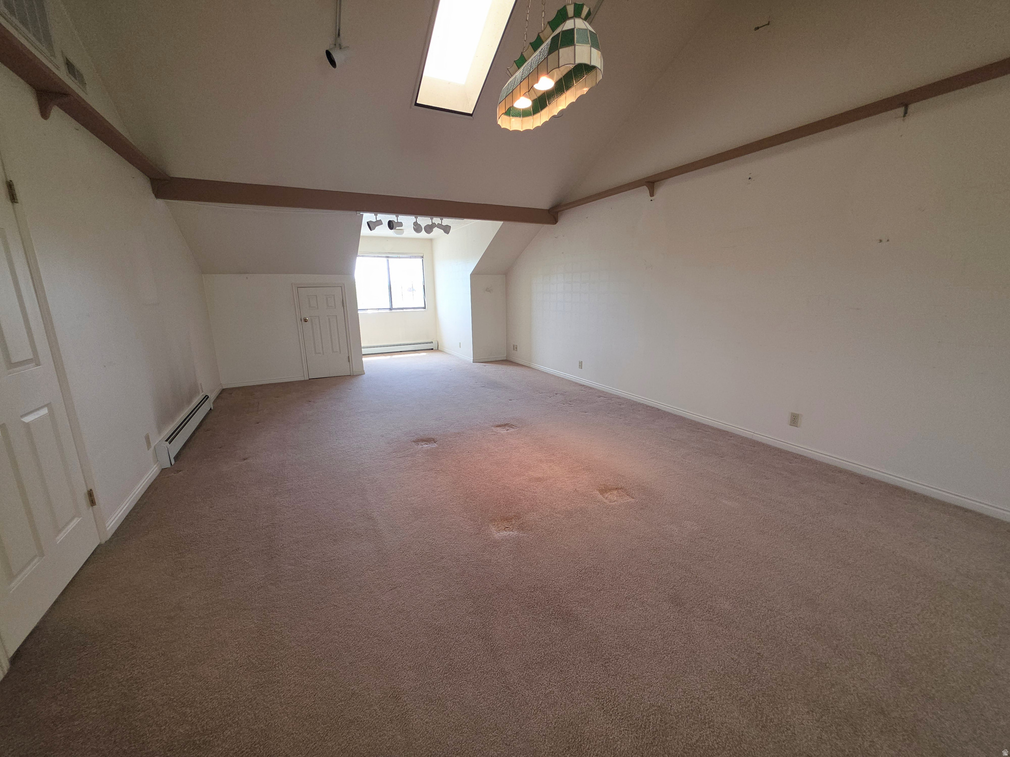 EDINBURGH CONDOMINIUS - Residential