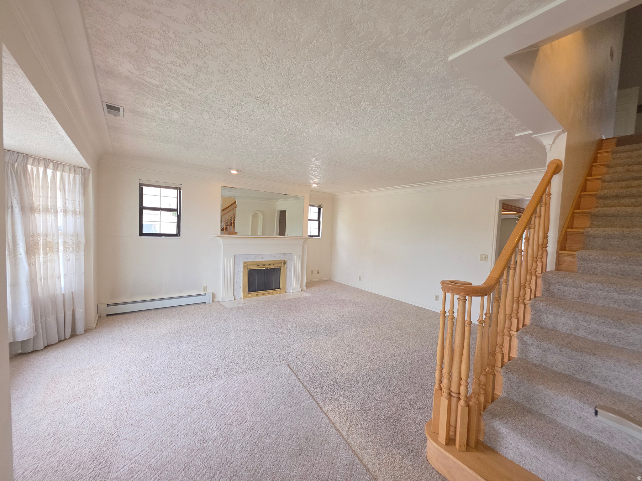 EDINBURGH CONDOMINIUS - Residential