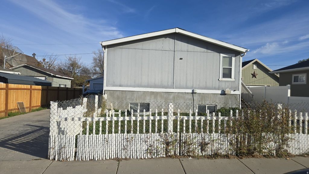 Photo of 2871 S 9050 W, Magna, UT 84044 (MLS # 2124961)