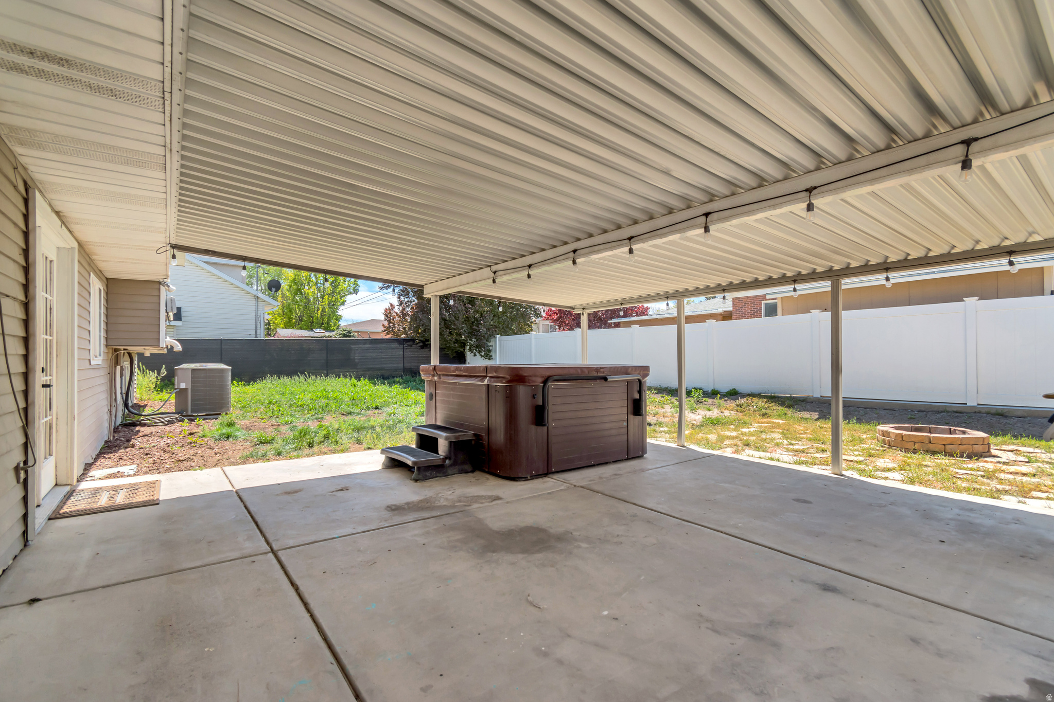 FREEMAN-BUTTERFIELD - Residential