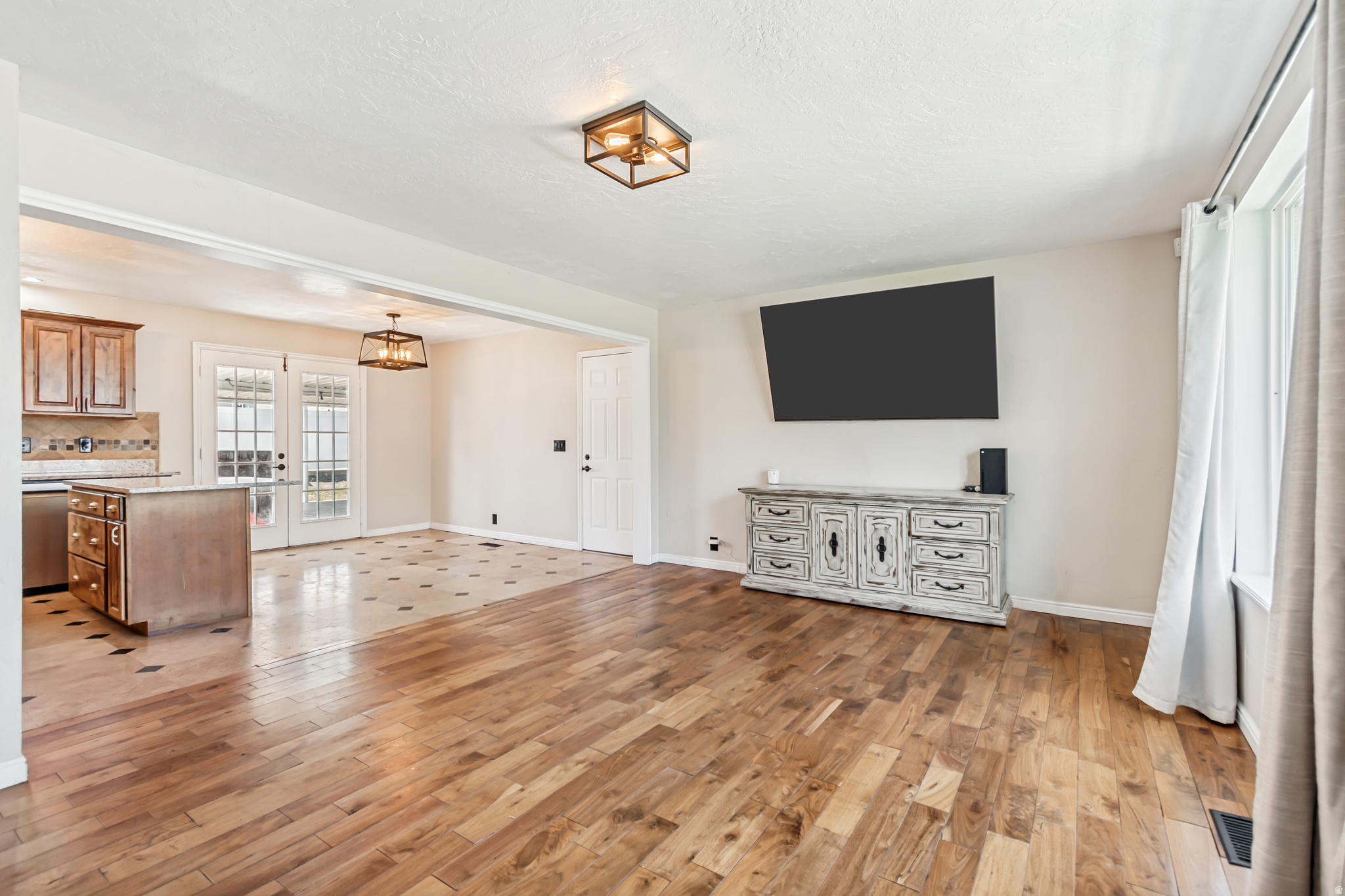 FREEMAN-BUTTERFIELD - Residential