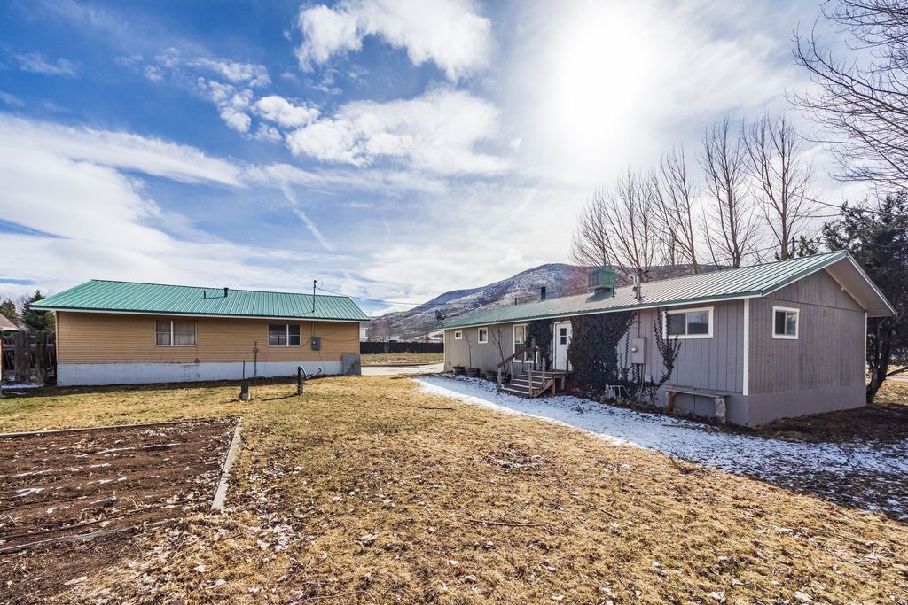 Photo of 2898 W 3471 S, Charleston, UT 84032 (MLS # 2143278)