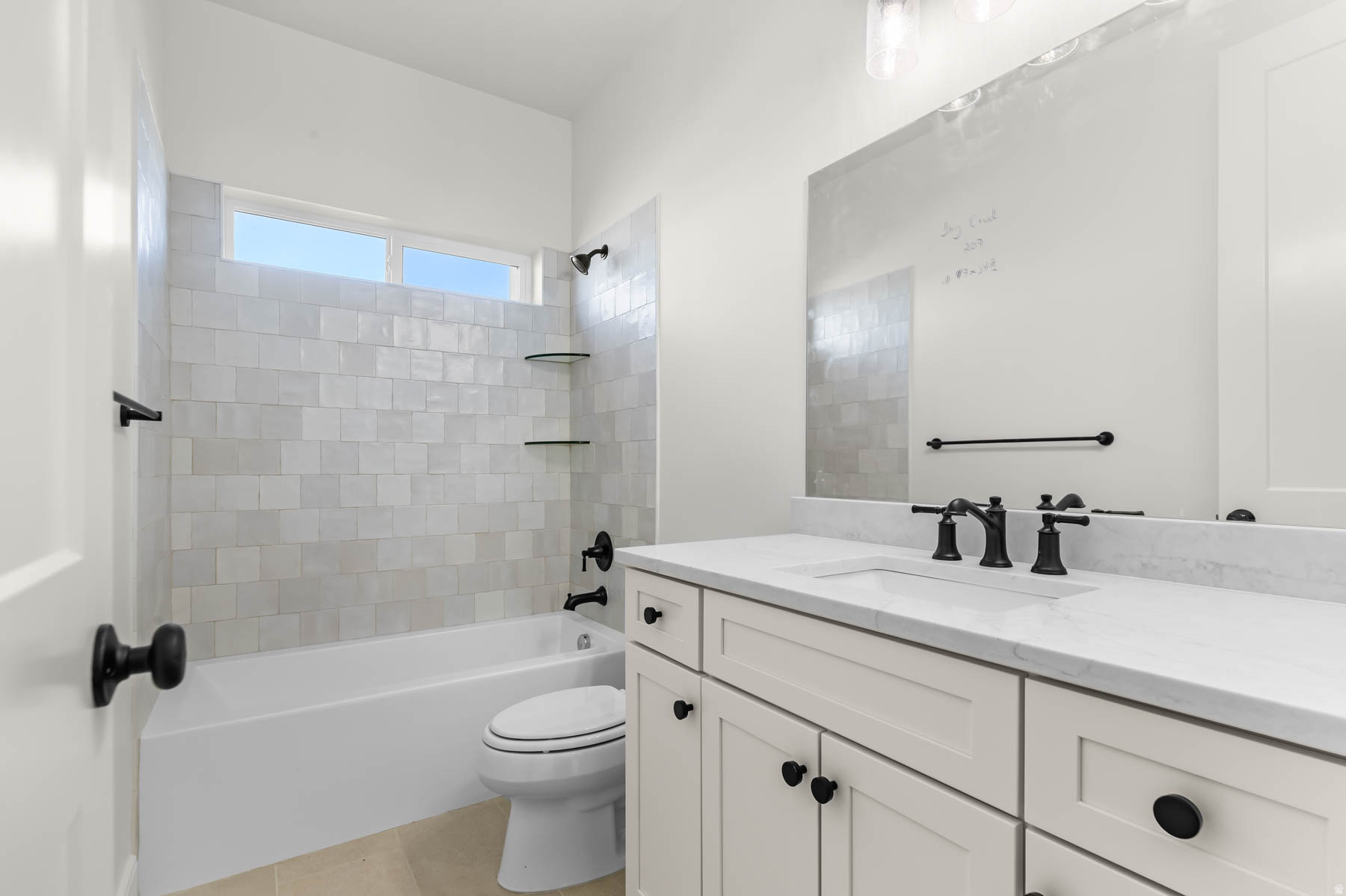 DRY CREEK HIGHLANDS SIGNATURE 207 - Residential