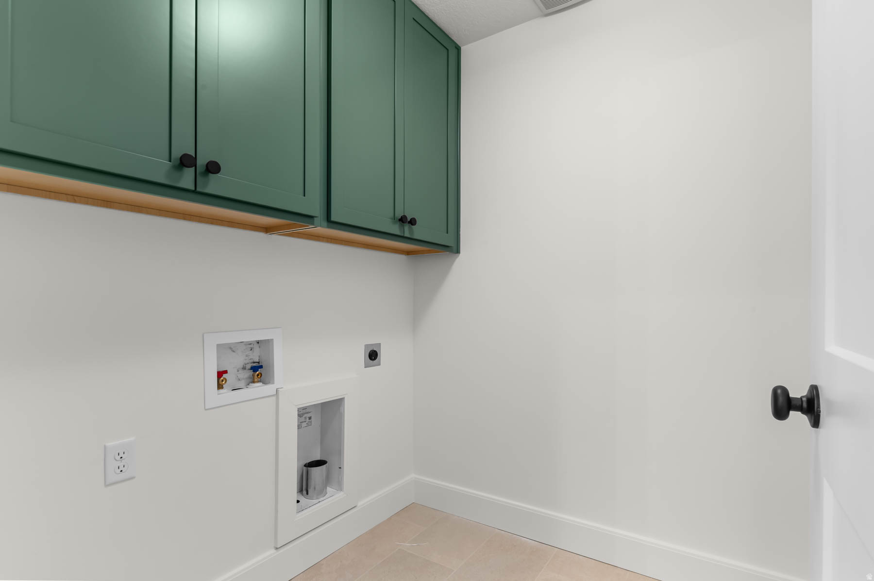 DRY CREEK HIGHLANDS SIGNATURE 207 - Residential