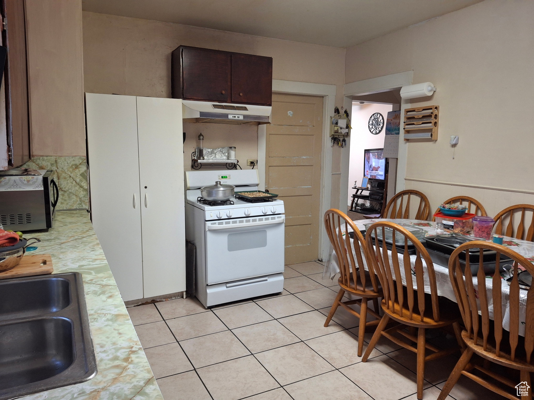 LEONEL BARRIGA MINI SUBDIVISION - Commercial Sale