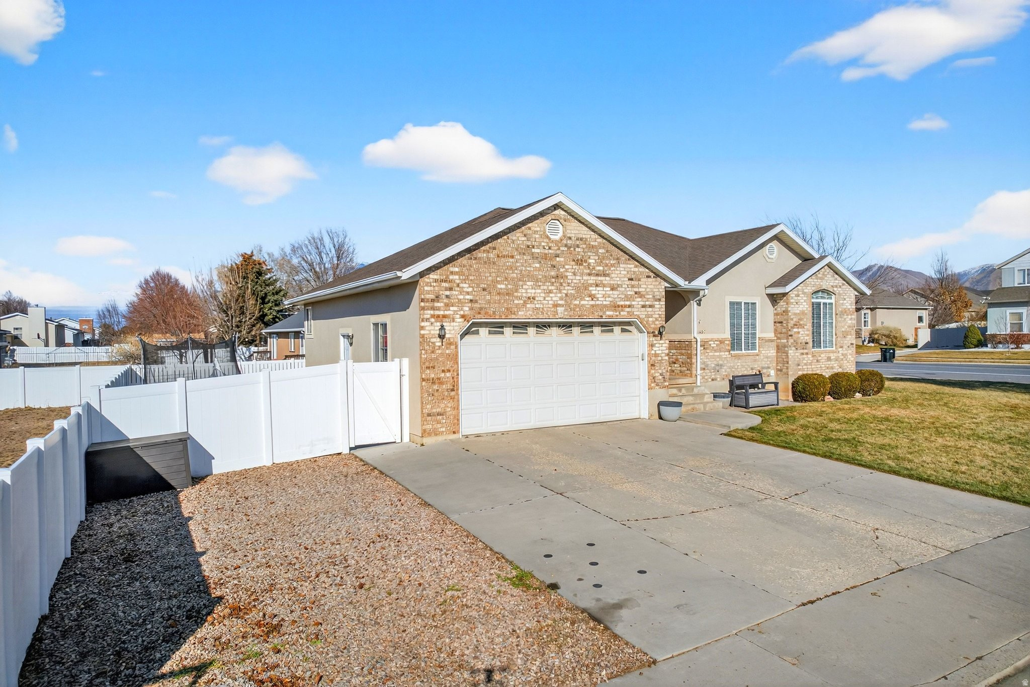 CANYON SOUTH B - Residential