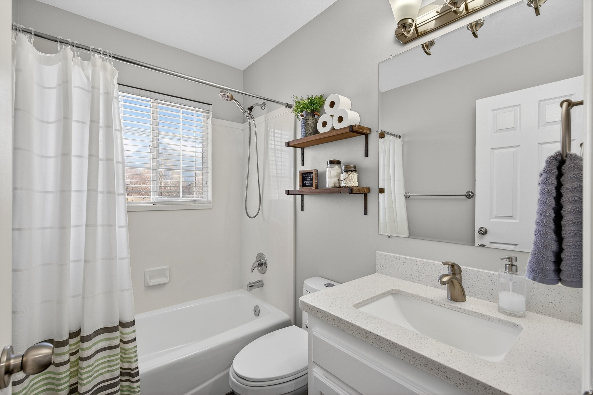 CANYON SOUTH B - Residential