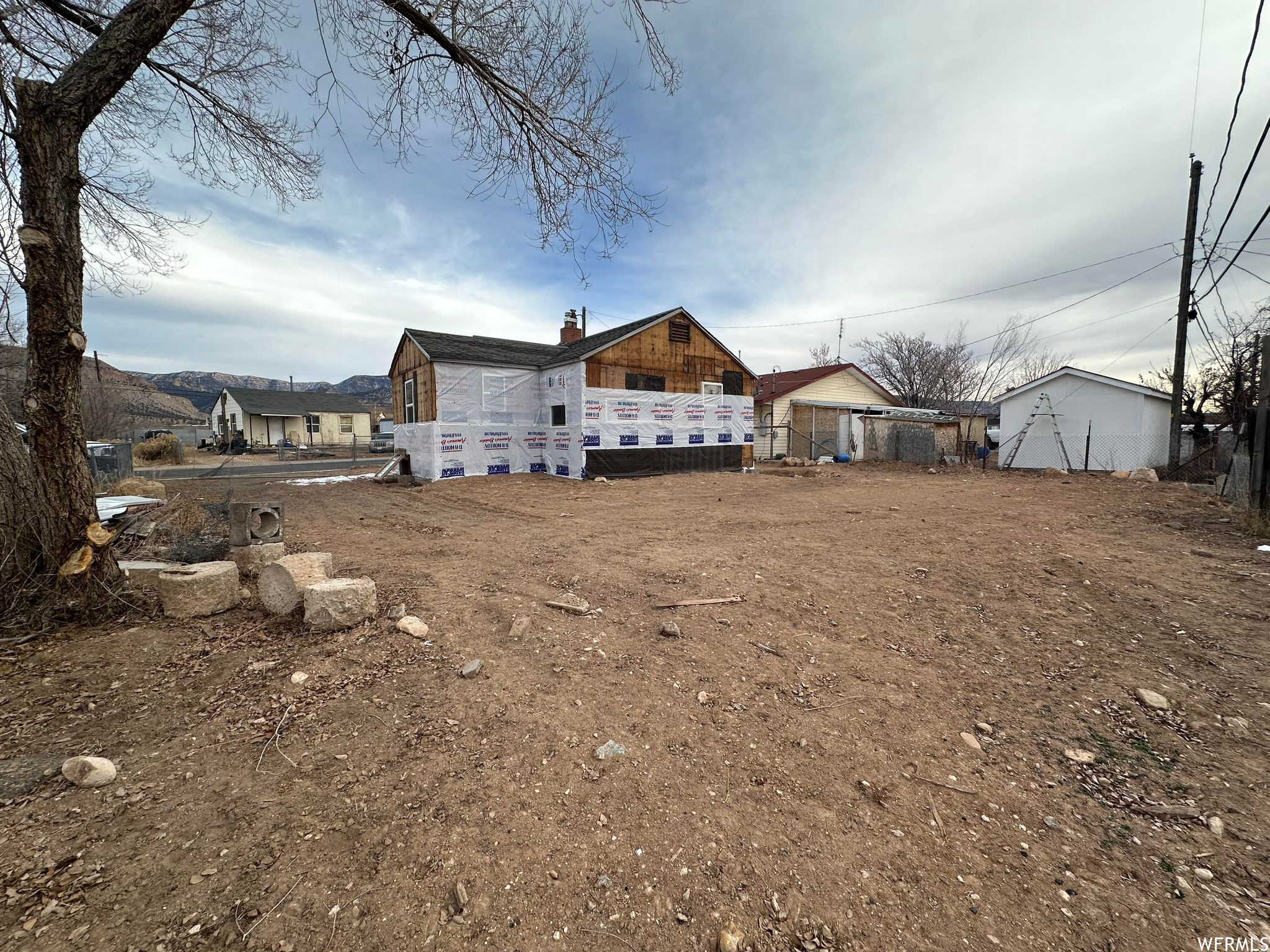 136 W Whitmore Dr, East Carbon, Utah image 32