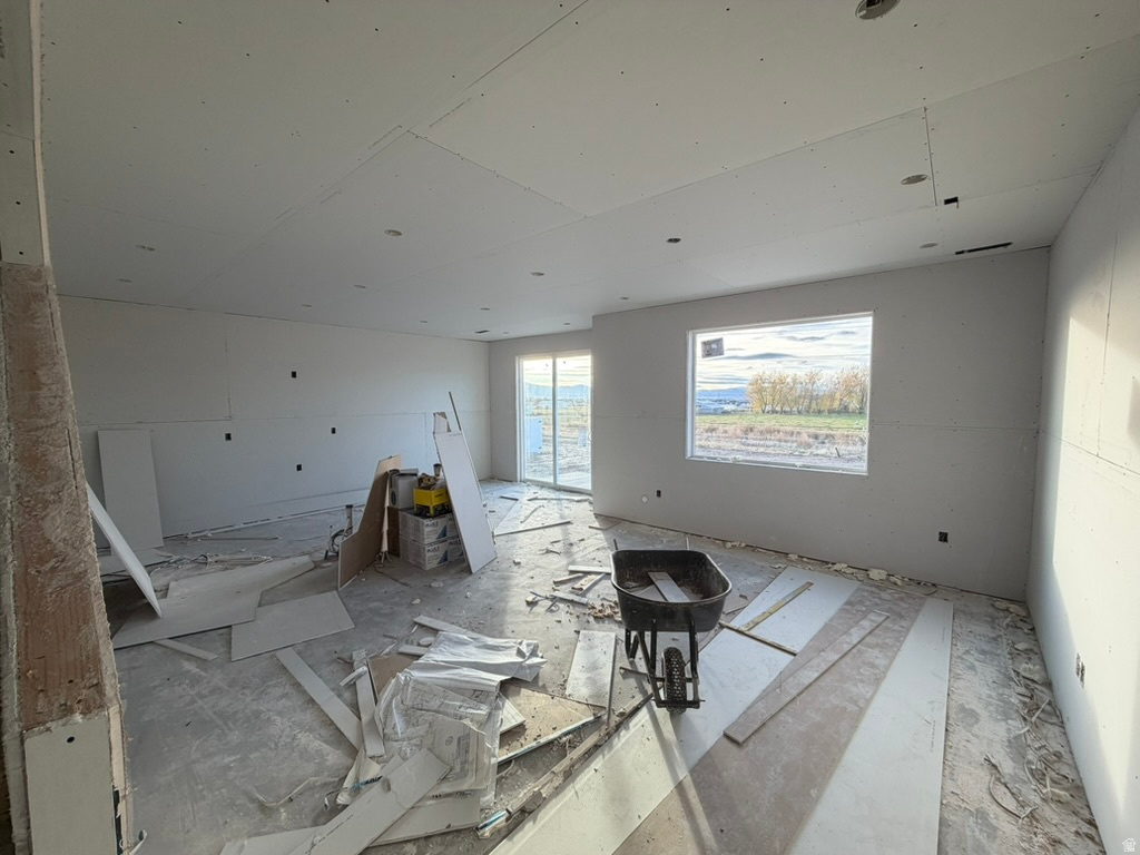 GOLDEN FOREST - Residential