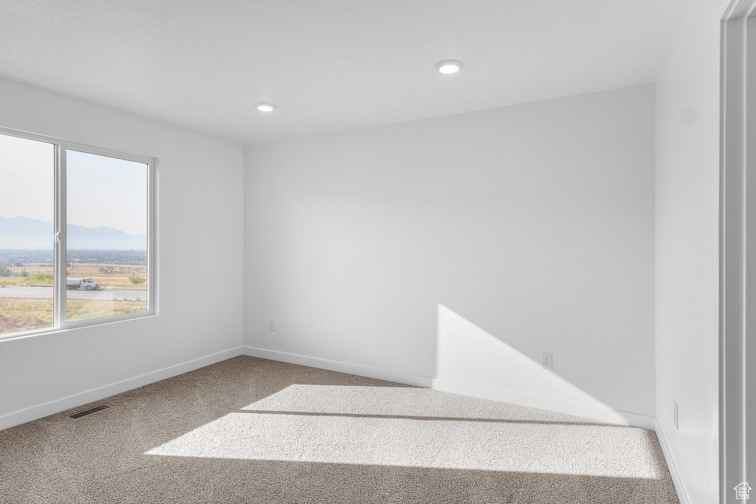 INVERNESS BY DR HORTON - Residential