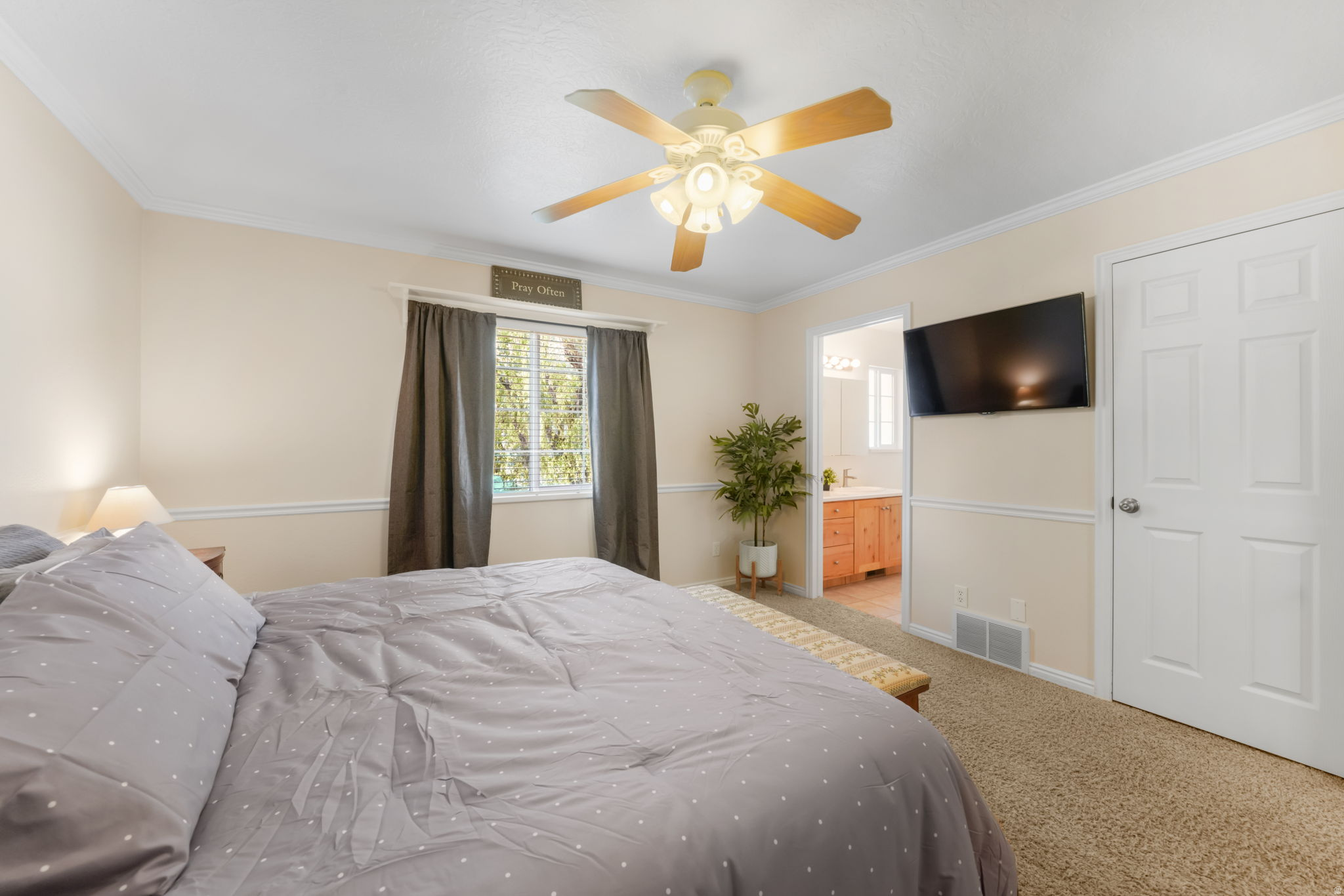 LAKESHORE VILLAGE - Residential