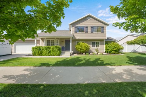 Photo of 2782 W 370 N, Provo, UT 84601 (MLS # 2154028)