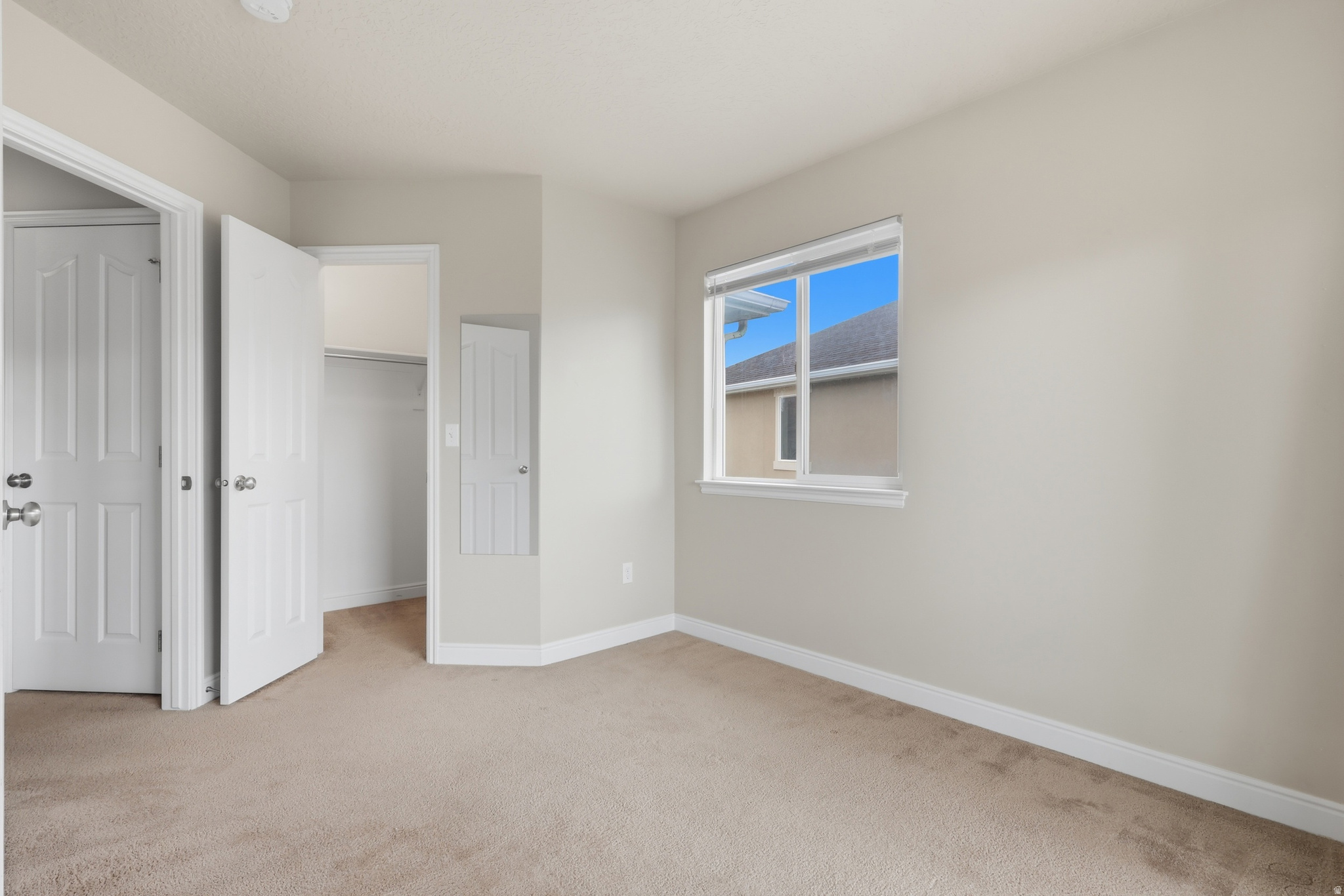 THANKSGIVING MEADOWS - Residential