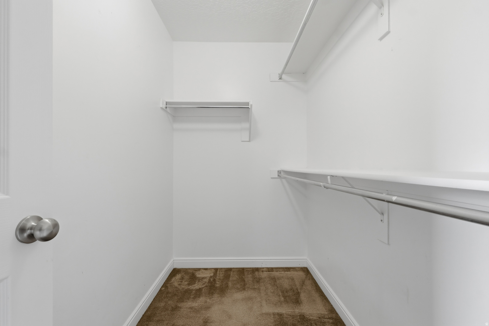 THANKSGIVING MEADOWS - Residential