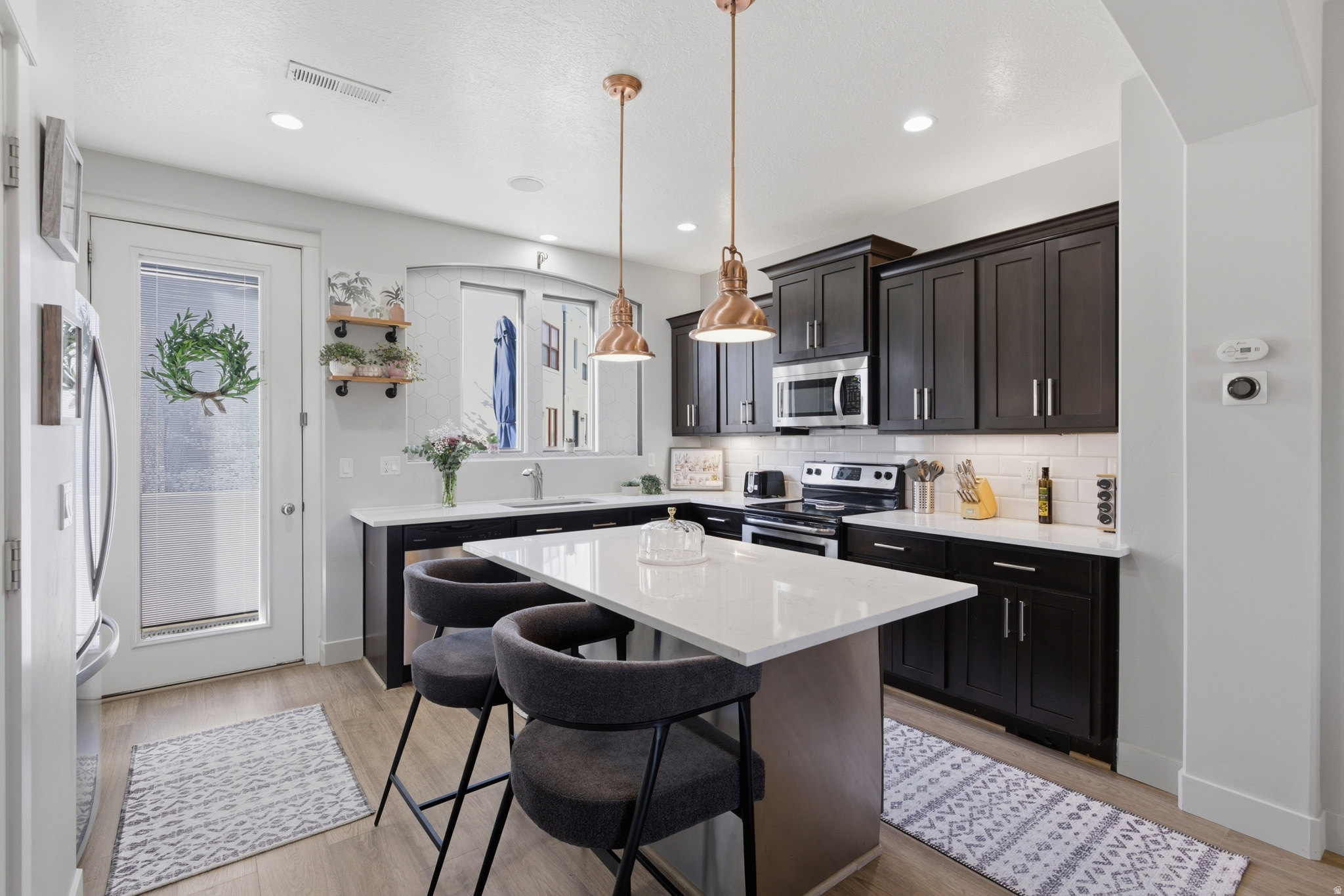 KENNECOTT DAYBREAK V - Residential