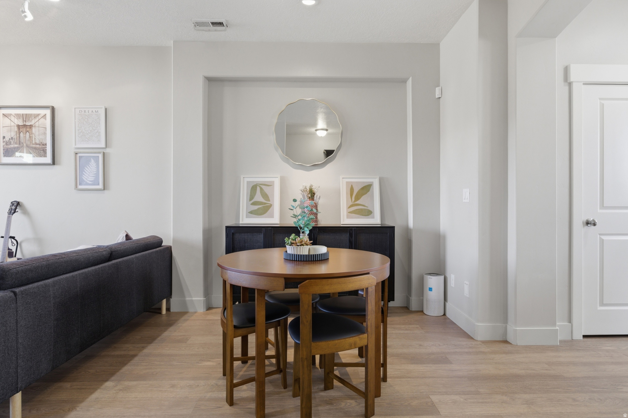 KENNECOTT DAYBREAK V - Residential