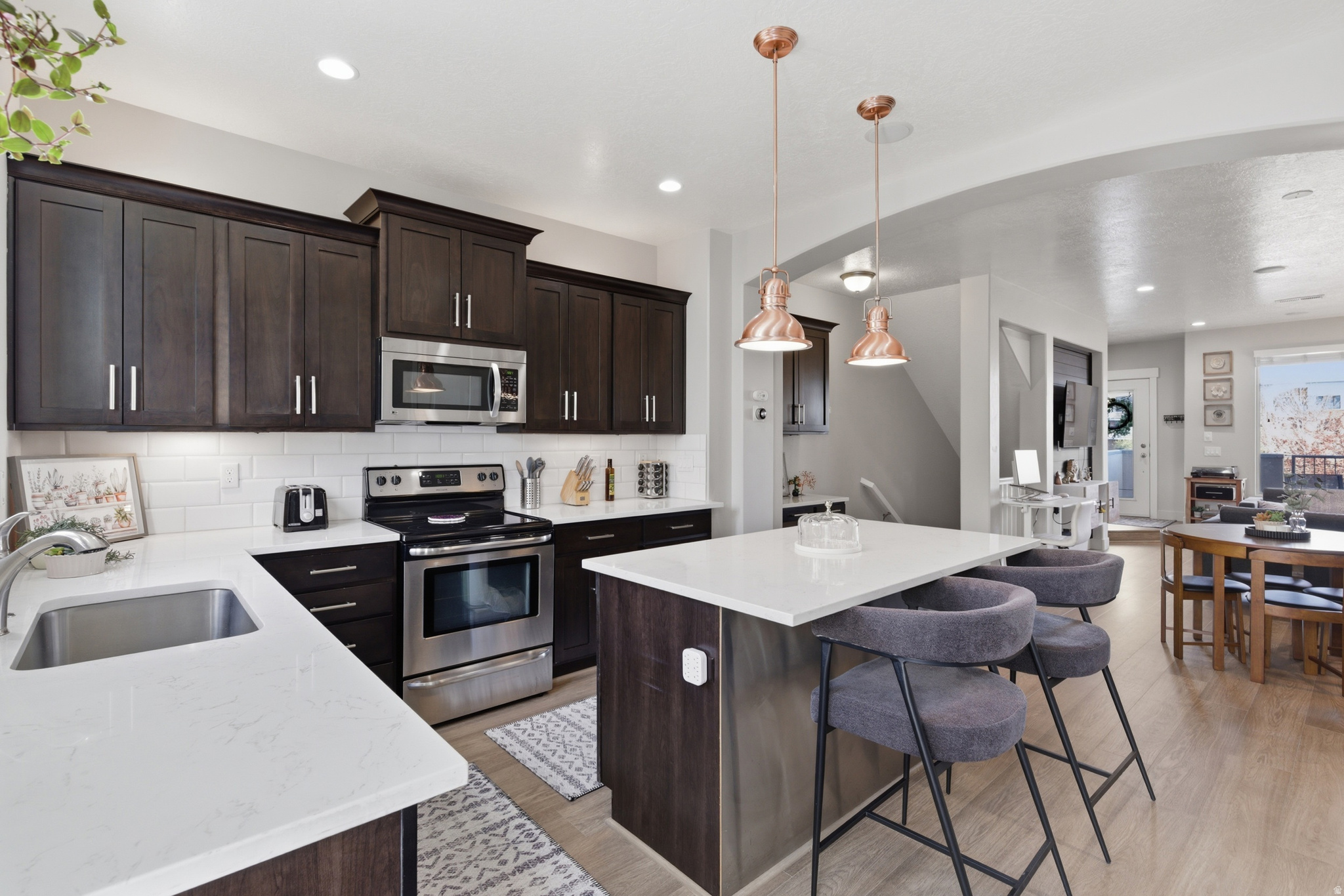 KENNECOTT DAYBREAK V - Residential