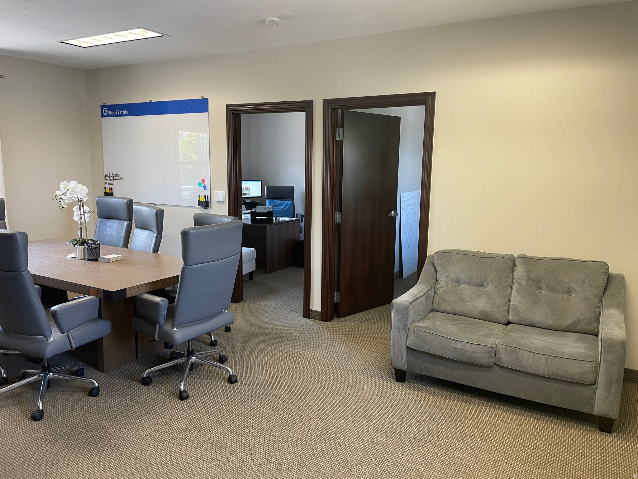 OLD STATION SQUARE - Commercial Lease