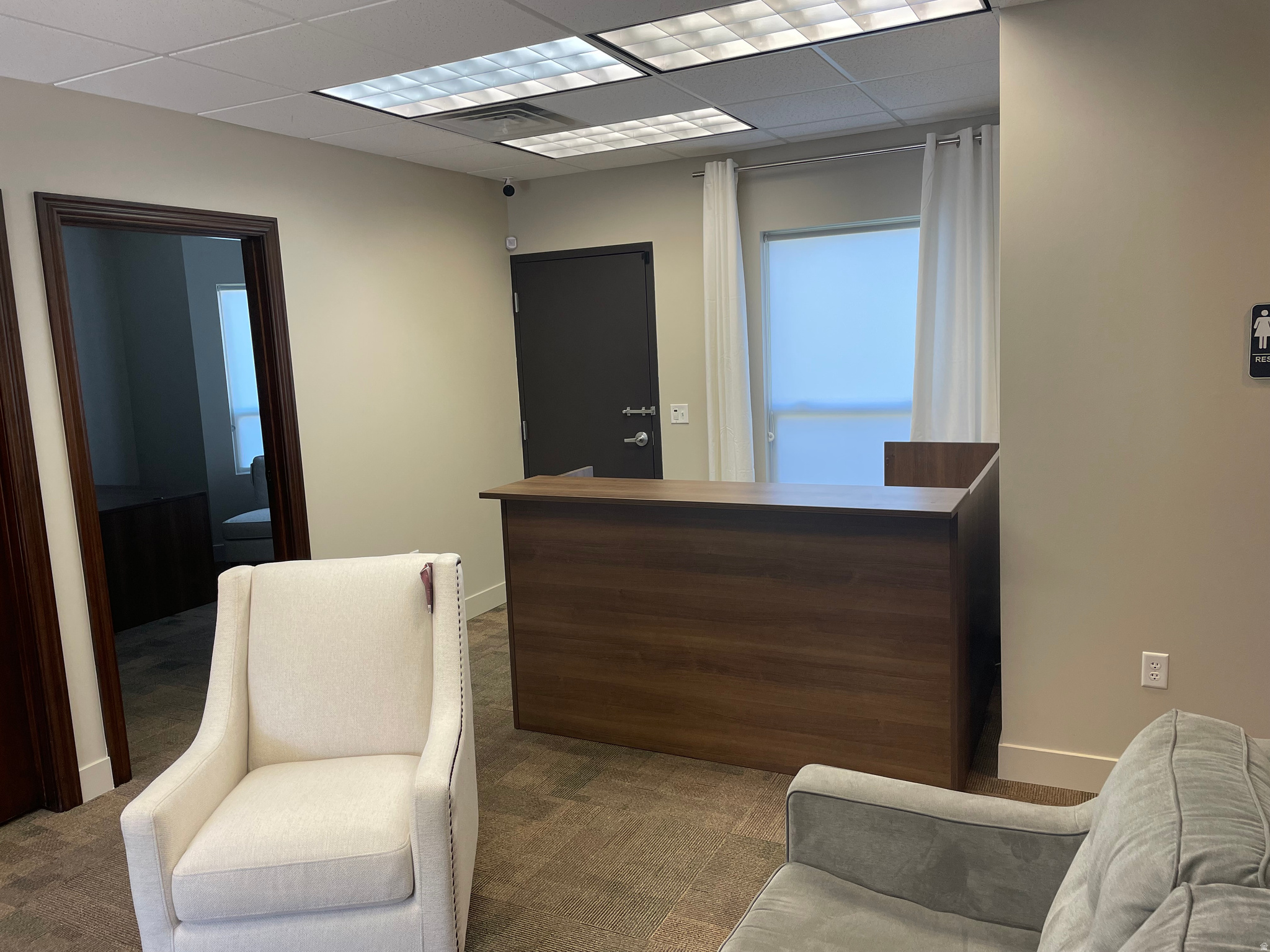 OLD STATION SQUARE - Commercial Lease